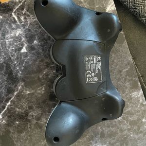 To logitech PC controllers